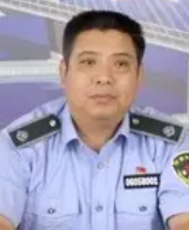 周建清的照片