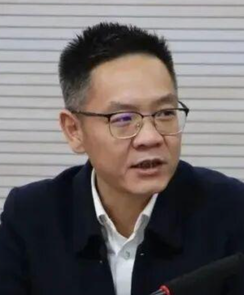 石华的照片