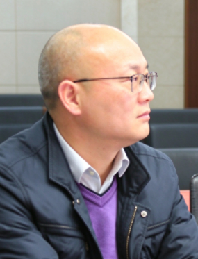 邓继华的照片