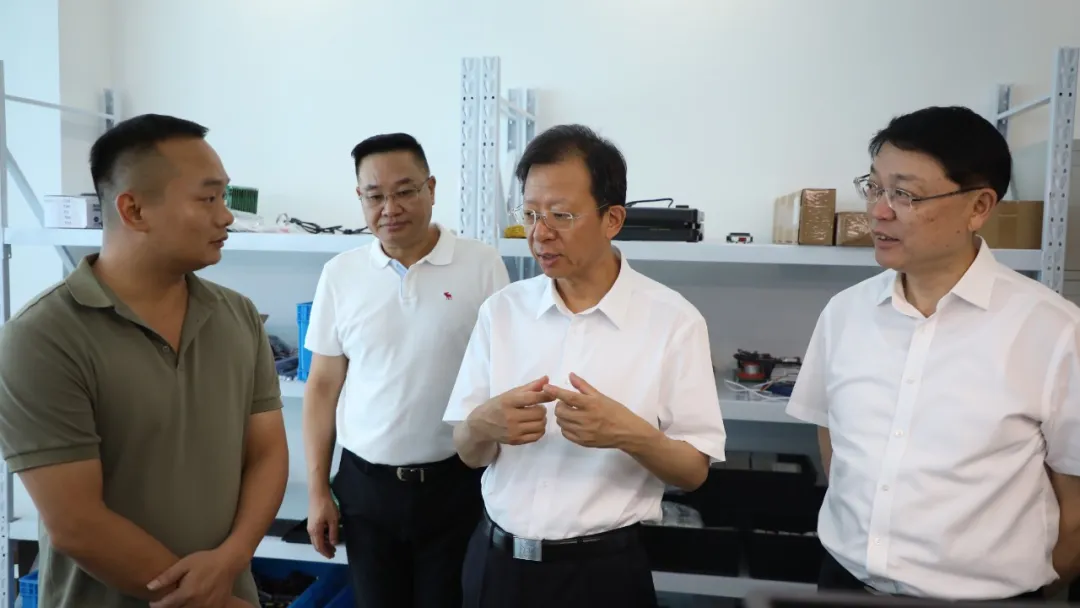 20250808政协提案督办照片2（现场） 程一翔 摄.jpg